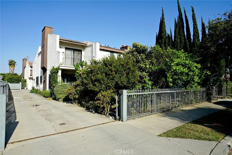 616 N. Sierra Vista St. #B, Monterey Park, CA 91755