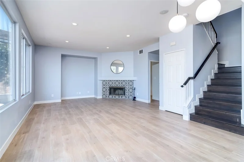 27368 Buffalo, Corona, CA 92883