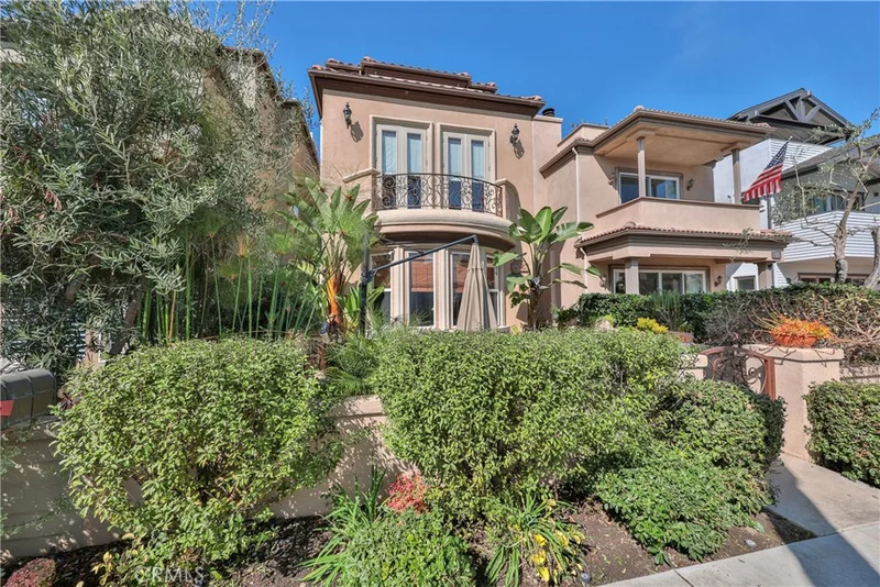 615 12th Street, Huntington Beach, CA 92648