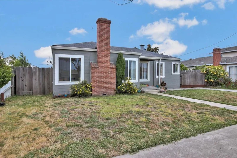 51 Myrtle, Salinas, CA 93905