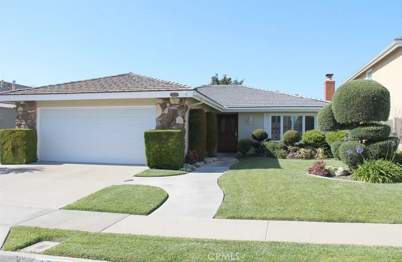 4541 Guava, Seal Beach, CA 90740