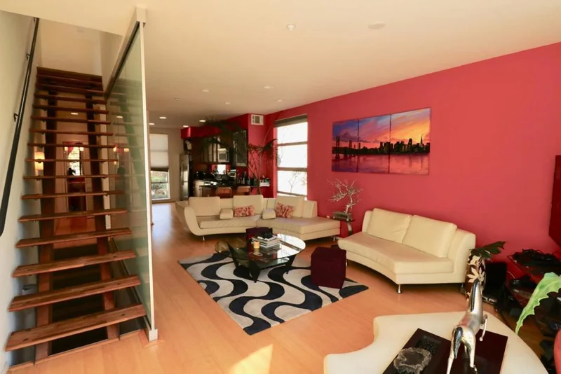 52 Loop 22, Emeryville, CA 94608