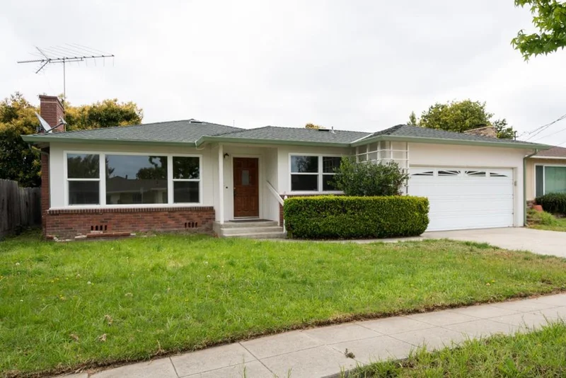 633 Fairmont, Salinas, CA 93901