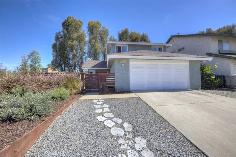 27191 Coachman, Lake Forest, CA 92630