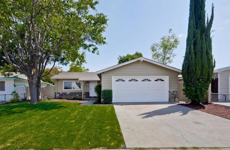 2272 Lanai, San Jose, CA 95122
