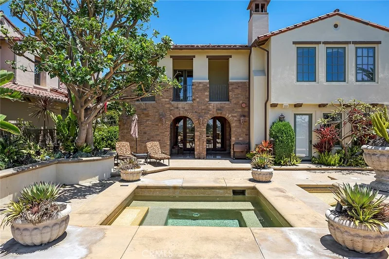 55 Summer House, Irvine, CA 92603