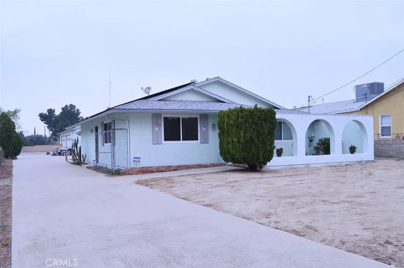4266 3rd, San Bernardino, CA 92407