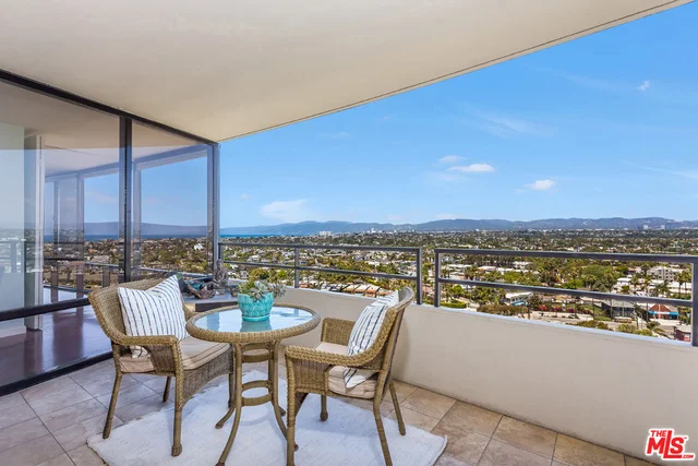 4316 Marina City Dr #1127, Marina Del Rey, CA 90292