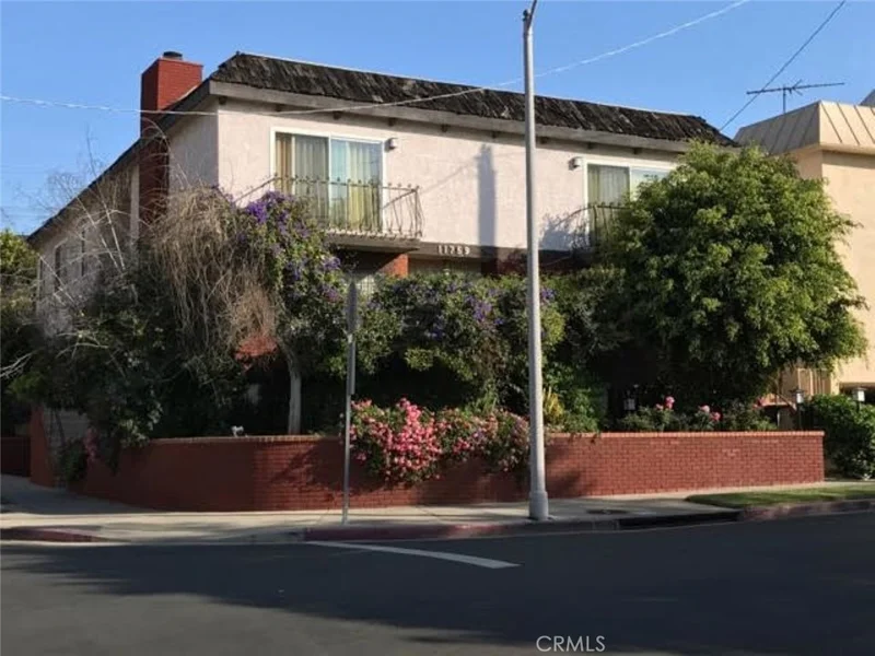 11759 Dorothy #204, Los Angeles, CA 90049