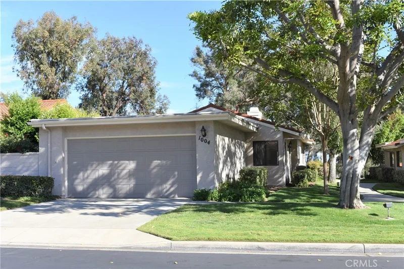 1004 Pebble Beach, Upland, CA 91784