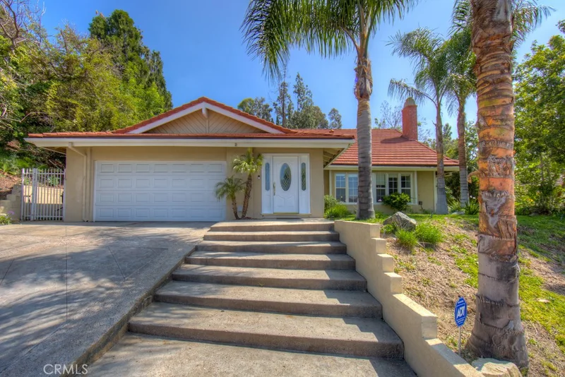11318 Dulcet, Northridge, CA 91326