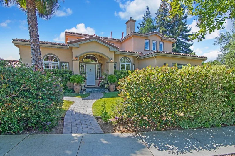 1135 San Tomas Aquino, Campbell, CA 95008