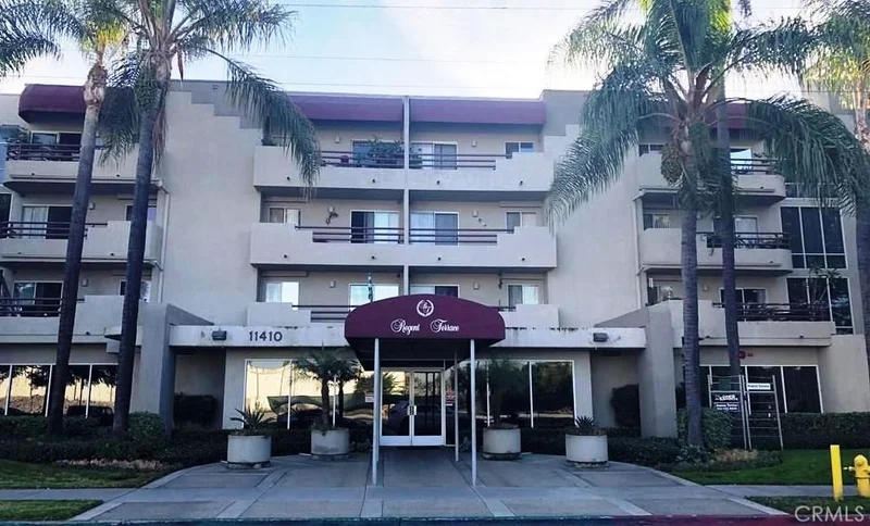 11410 Dolan #302, Downey, CA 90241