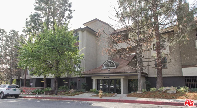4280 Via Arbolada #119, Los Angeles, CA 90042