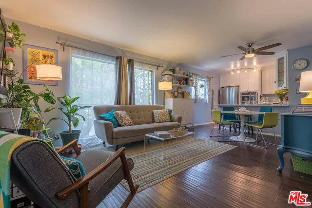 11507 Moorpark #101, Studio City, CA 91602