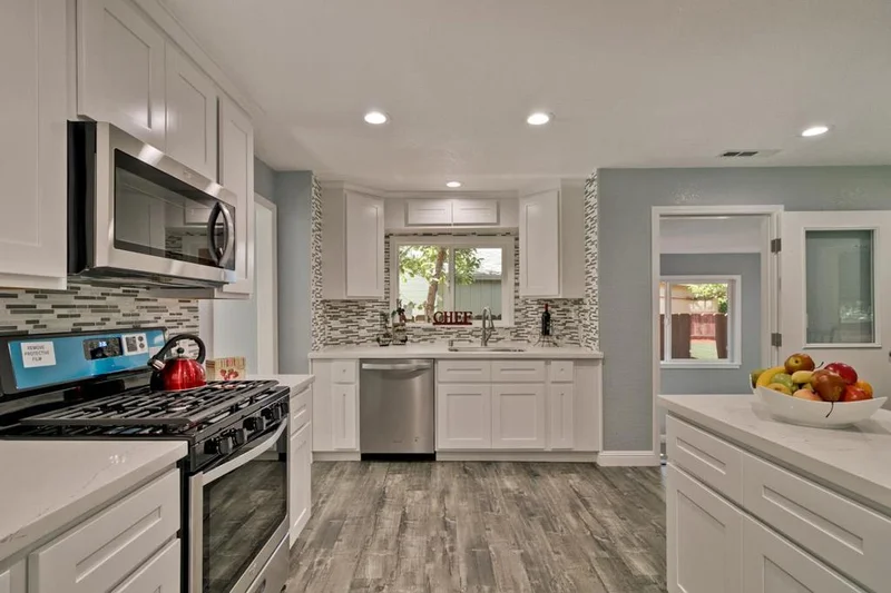 275 6th, Gilroy, CA 95020