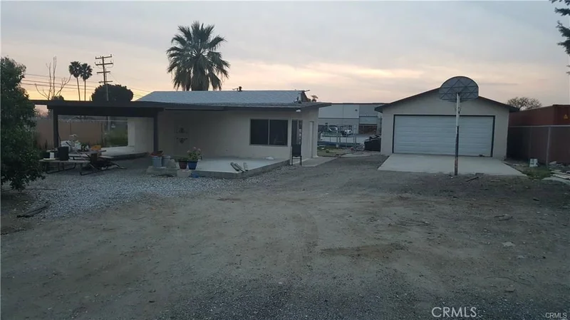 8474 Cottonwood, Fontana, CA 92335