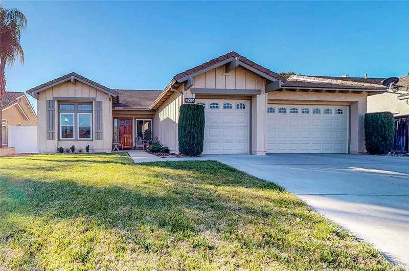 42304 Iron Gate, Murrieta, CA 92562