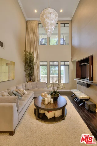 5625 Crescent Park W. 120, Playa Vista, CA 90094