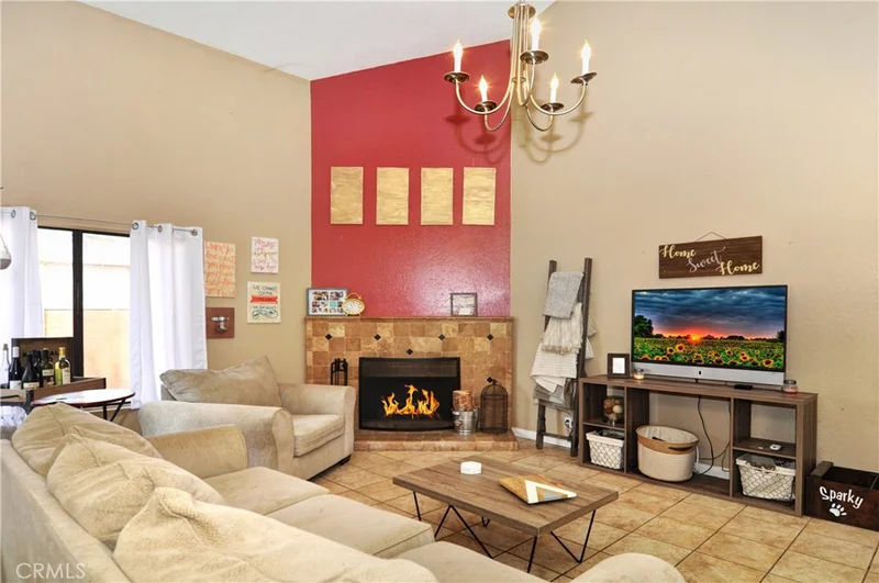 19072 Country Hollow #15, Orange, CA 92869