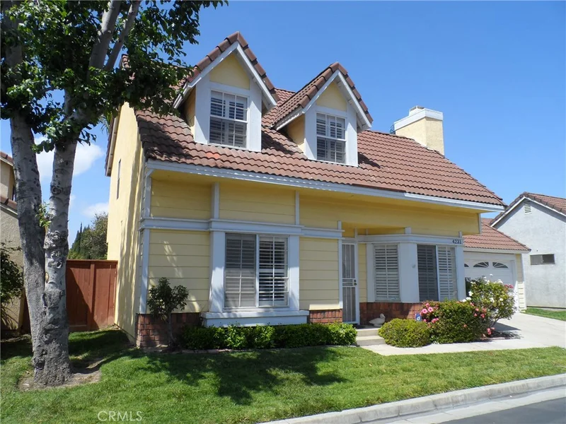 4231 Simsburry, Santa Ana, CA 92704