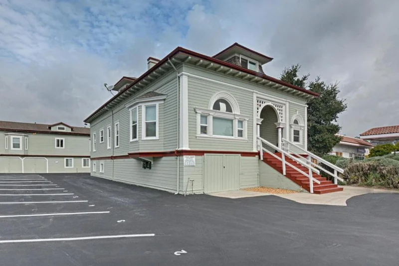 914 Mission, Santa Cruz, CA 95060