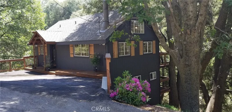 780 Arth, Crestline, CA 92325