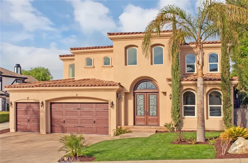 22960 Blue Bird, Canyon Lake, CA 92587