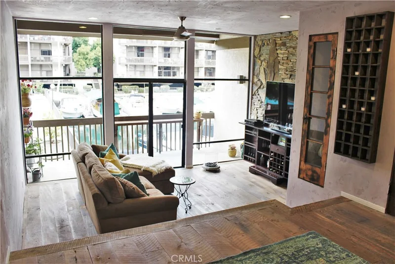 9123 Marina Pacifica, Long Beach, CA 90803