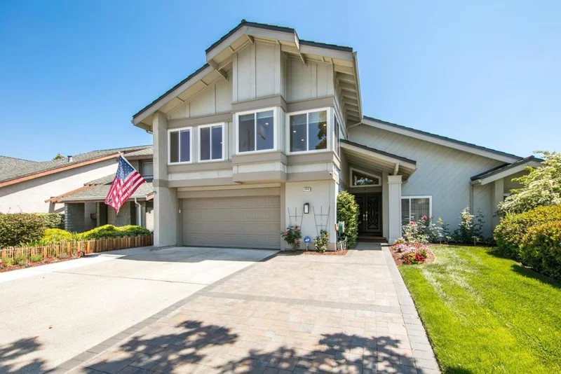 2310 Elkhorn, San Jose, CA 95125
