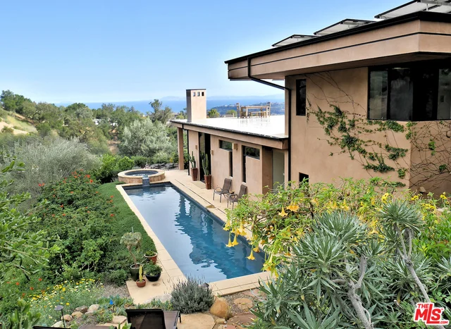 1138 Palomino, Santa Barbara, CA 93105