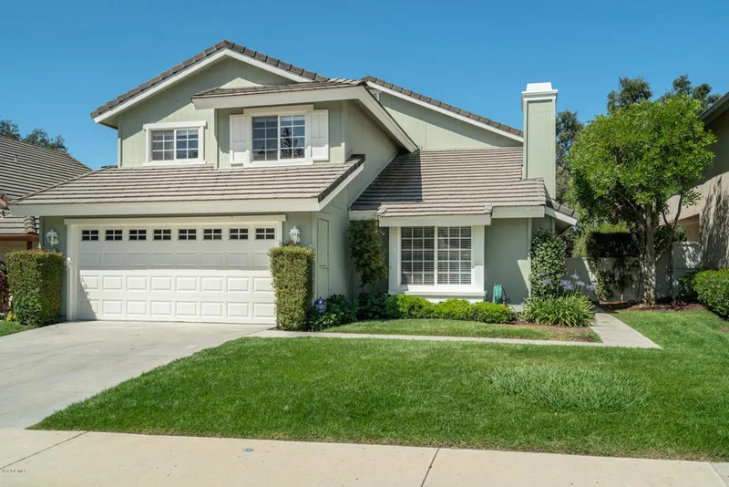 417 View Park, Oak Park, CA 91377