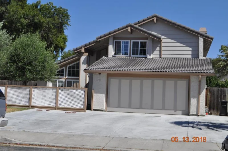 1190 Raposa, San Jose, CA 95121