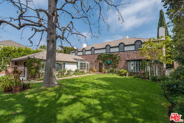 850 Birchwood, Los Angeles, CA 90024
