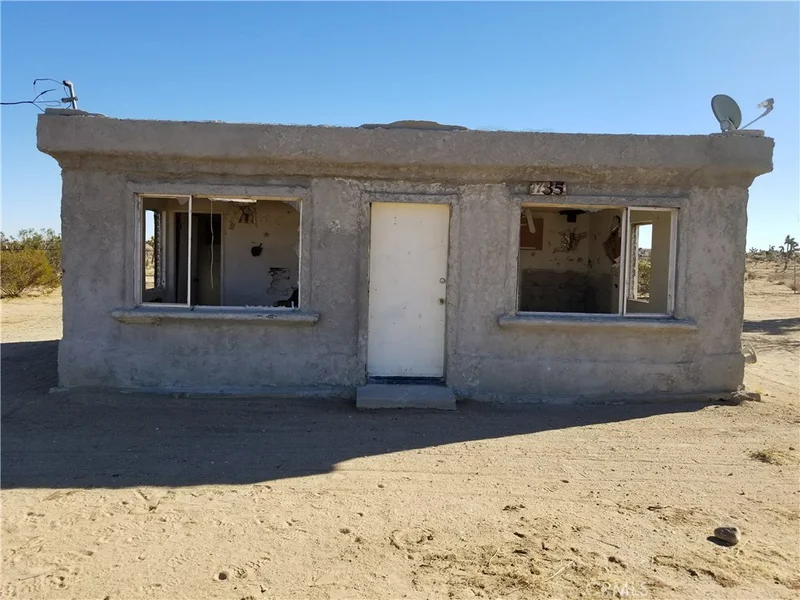 1135 Warren Vista, Yucca Valley, CA 92284