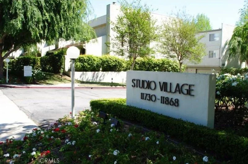 11762 Moorpark #D, Studio City, CA 91604