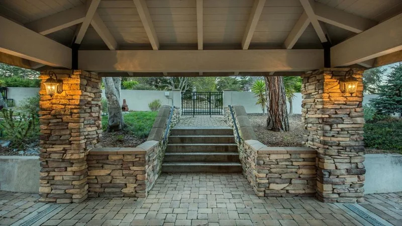 867 Via Mirada, Monterey, CA 93940