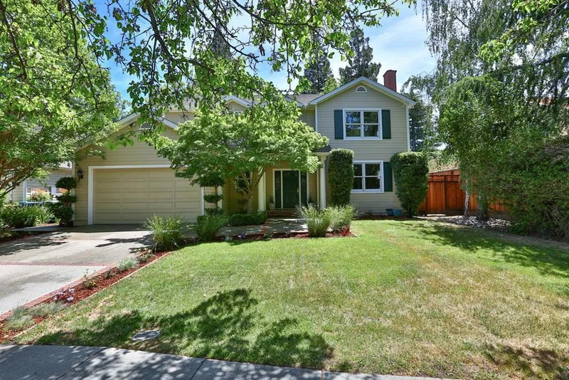 105 Sierra Morena, Los Gatos, CA 95032