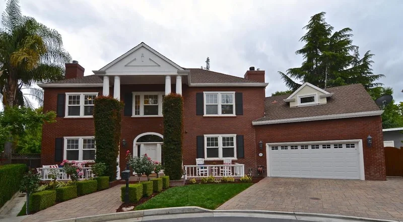 1010 Laura Ville, San Jose, CA 95125