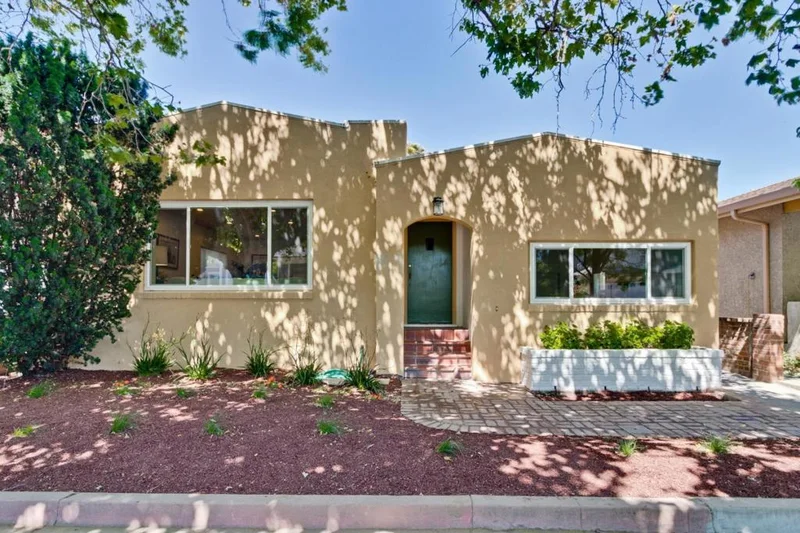 1022 Locust, San Jose, CA 95110