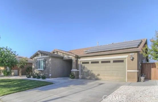 555 Julian, San Jacinto, CA 92582