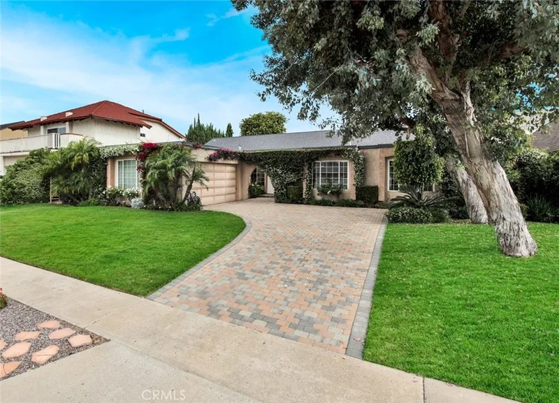 225 Garfield, Placentia, CA 92870
