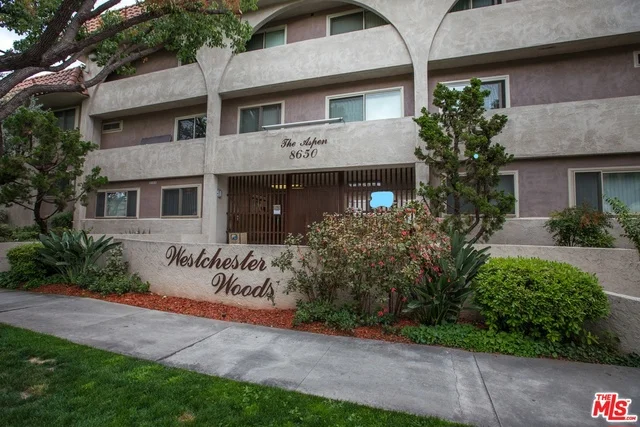 8650 Belford #220A, Los Angeles, CA 90045