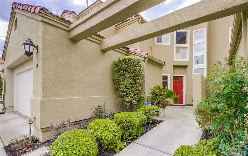 26 Cellini, Aliso Viejo, CA 92656