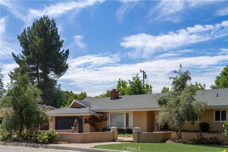 614 Fairway, Redlands, CA 92373