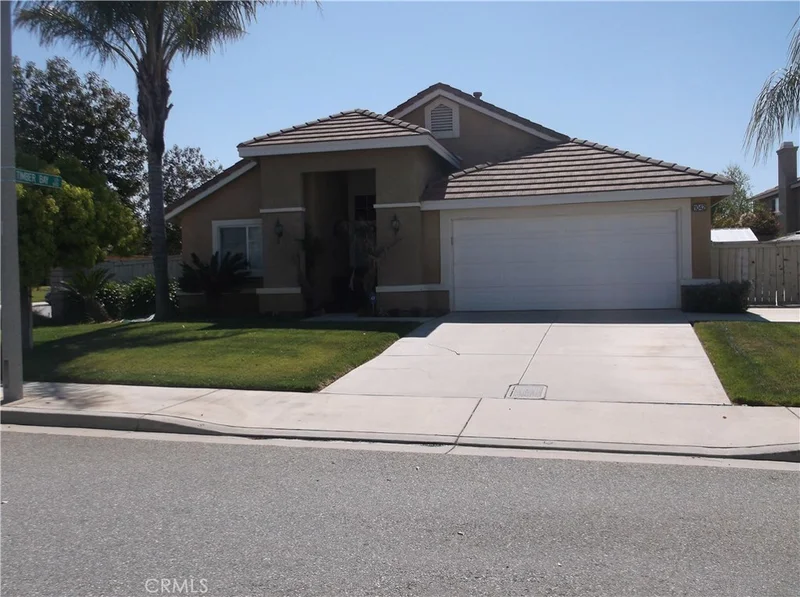 1042 Jonabell, Beaumont, CA 92223