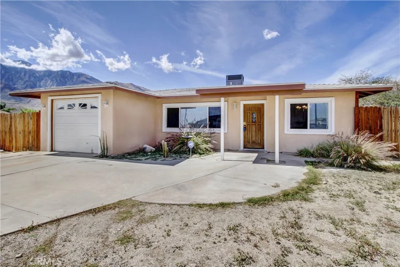 550 Sunview, Palm Springs, CA 92262