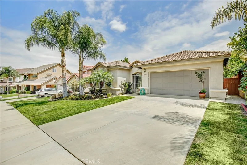 8750 Rolling Hills, Corona, CA 92883
