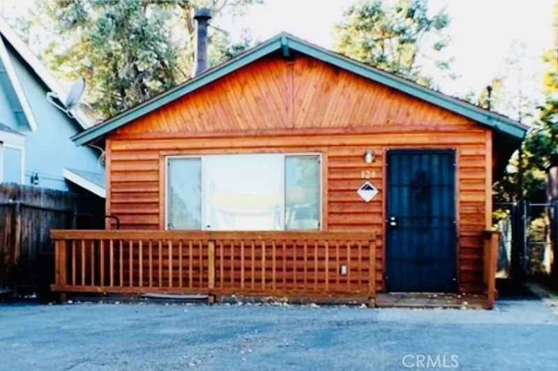 124 Sunset, Sugar Loaf, CA 92386