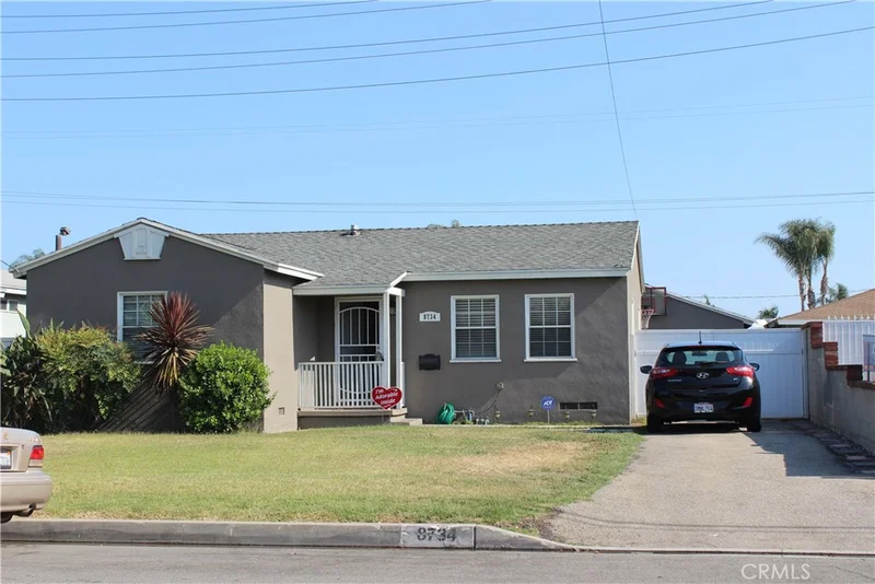8734 Walnut, Bellflower, CA 90706